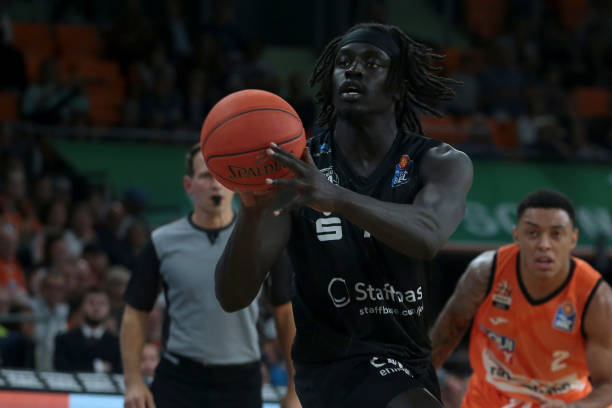 BA执教年 BA执教年