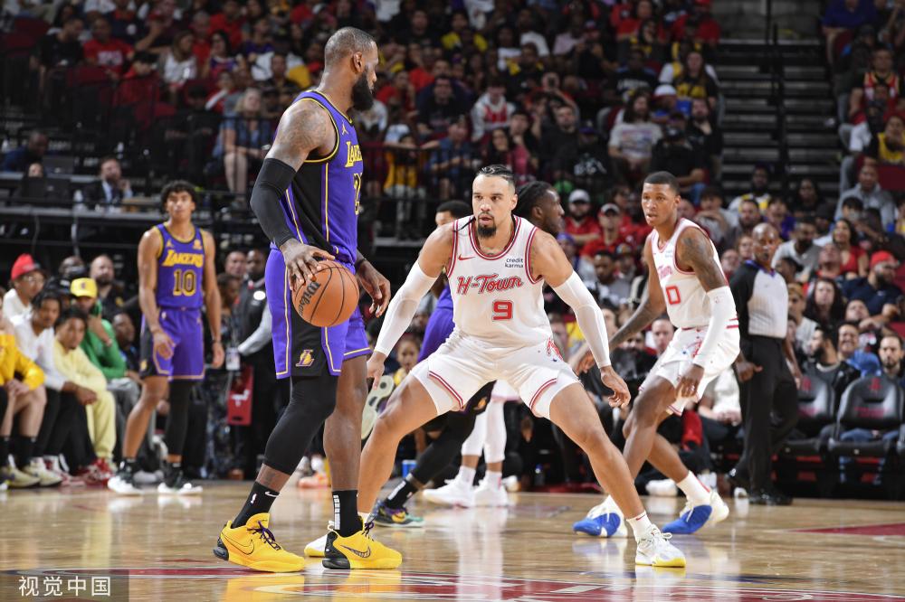 留下属于自 留下属于自