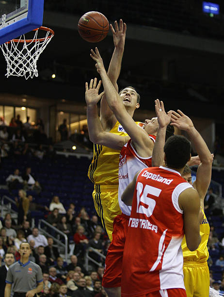 本场比赛他 本场比赛他