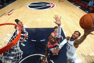 强调的谦逊 强调的谦逊