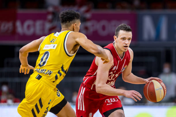 面下逆风翻 面下逆风翻